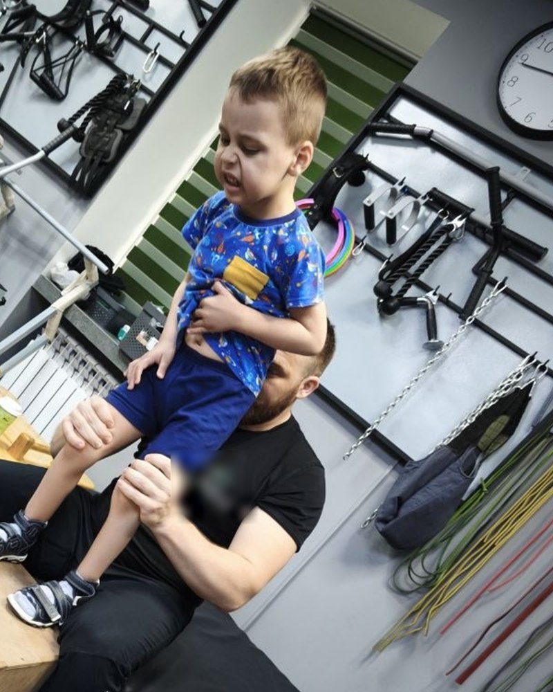 Damir at a rehabilitation session with a specialist